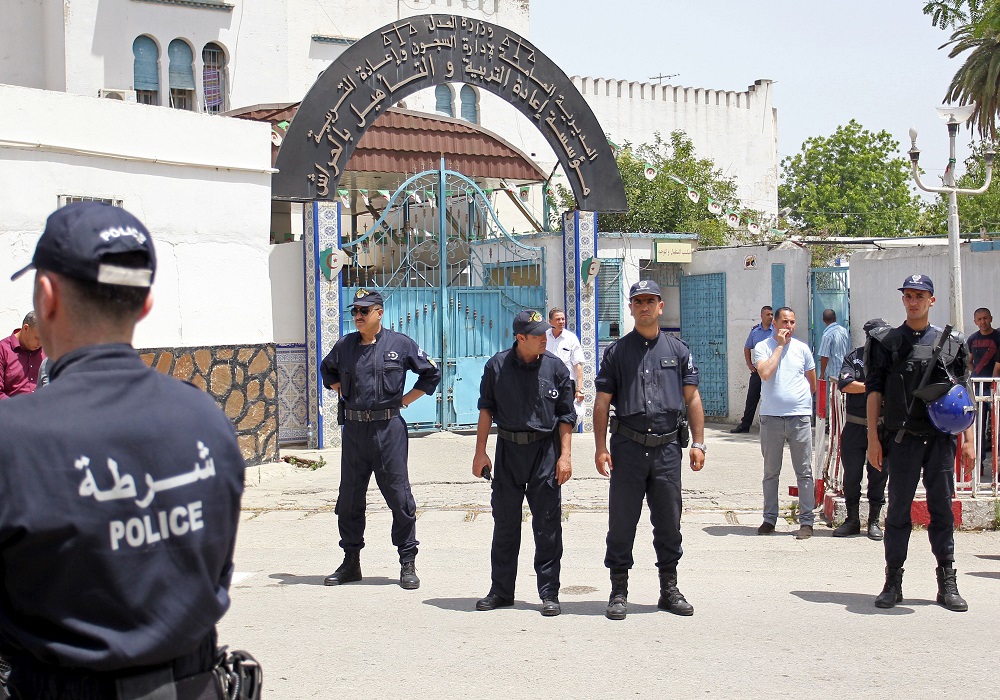 تفاصيل العفو الرئاسي الجزائري عن 8985 سجيناً بمناسبة عيد الفطر
